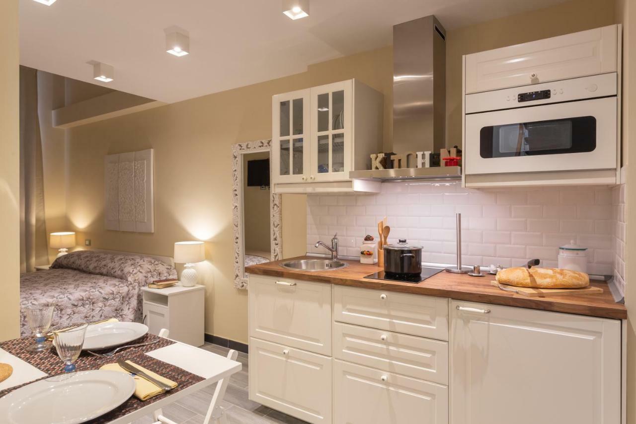 Hotel Le Stanze Di Carla! Con Cucina E Bagno Privato à Florence Extérieur photo