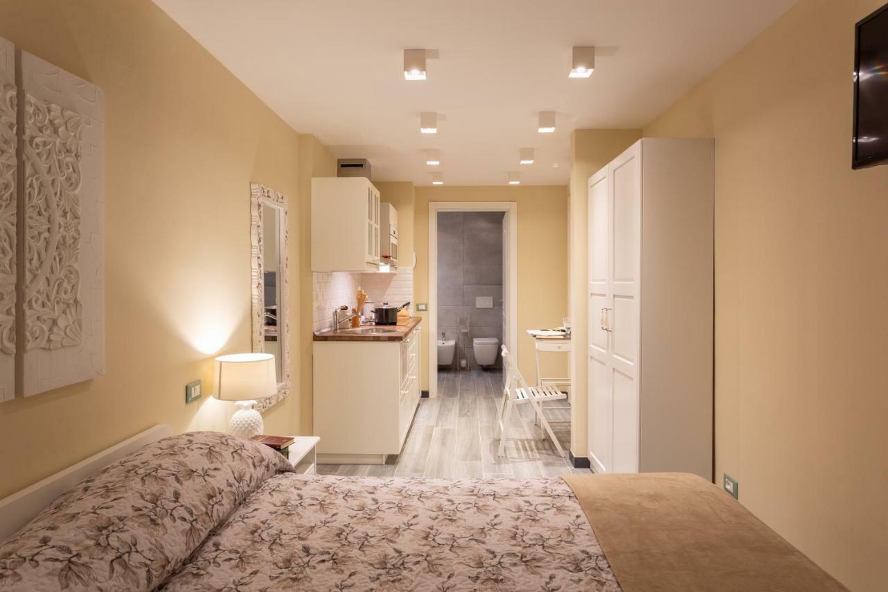 Hotel Le Stanze Di Carla! Con Cucina E Bagno Privato à Florence Extérieur photo